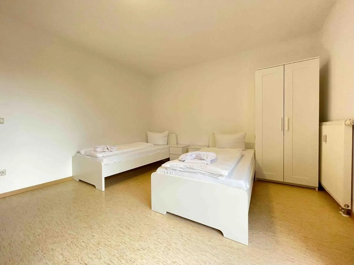 Apartment Sta1115 Gut Geschnittene Monteurwohnung Mit Balkon Stamsried Germany