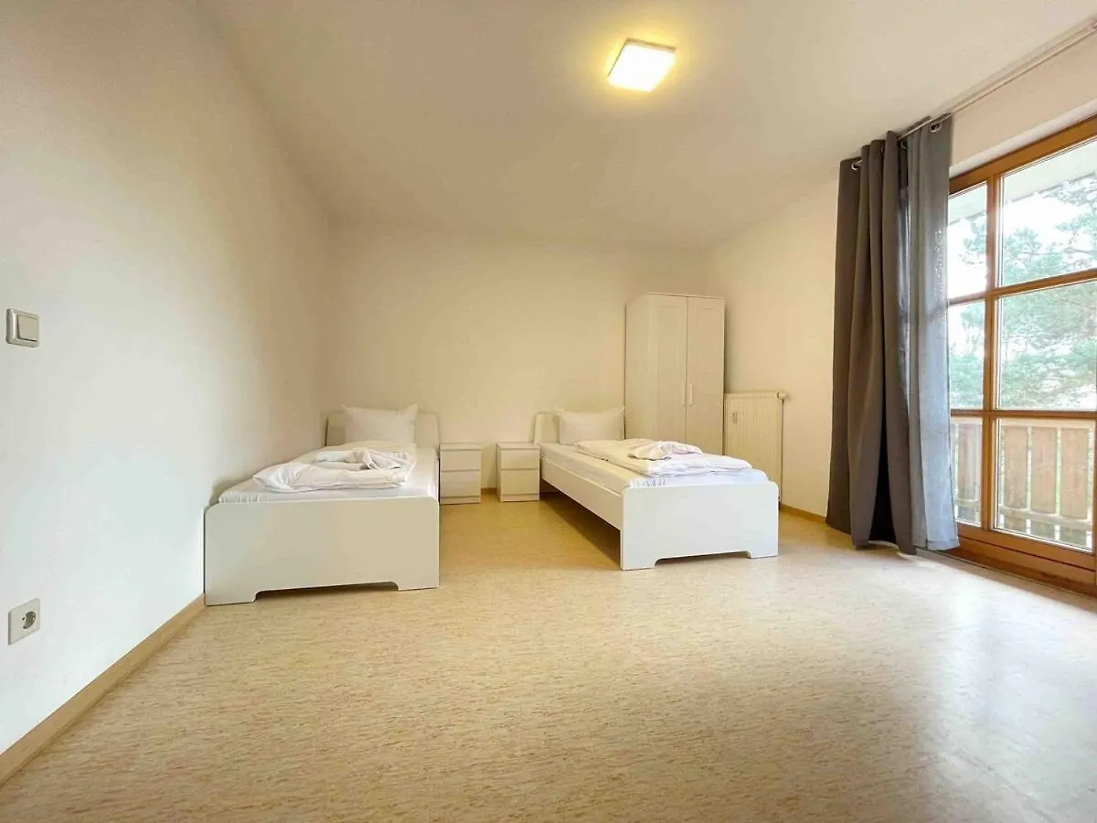 Apartment Sta1115 Gut Geschnittene Monteurwohnung Mit Balkon Stamsried